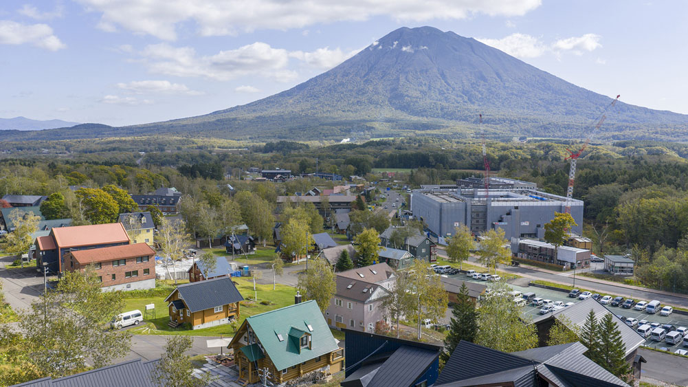 Elite Havens - Log 343 - Niseko Japan - Rustic log cabin with stunning views of Mount Yotei